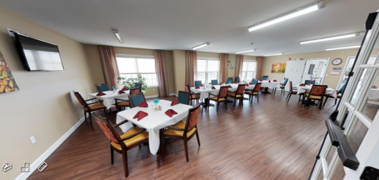 The Lodge of Manito dining room